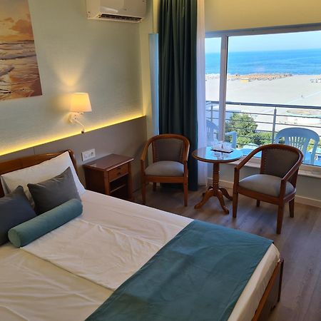 Hotel Comandor ママイア エクステリア 写真
