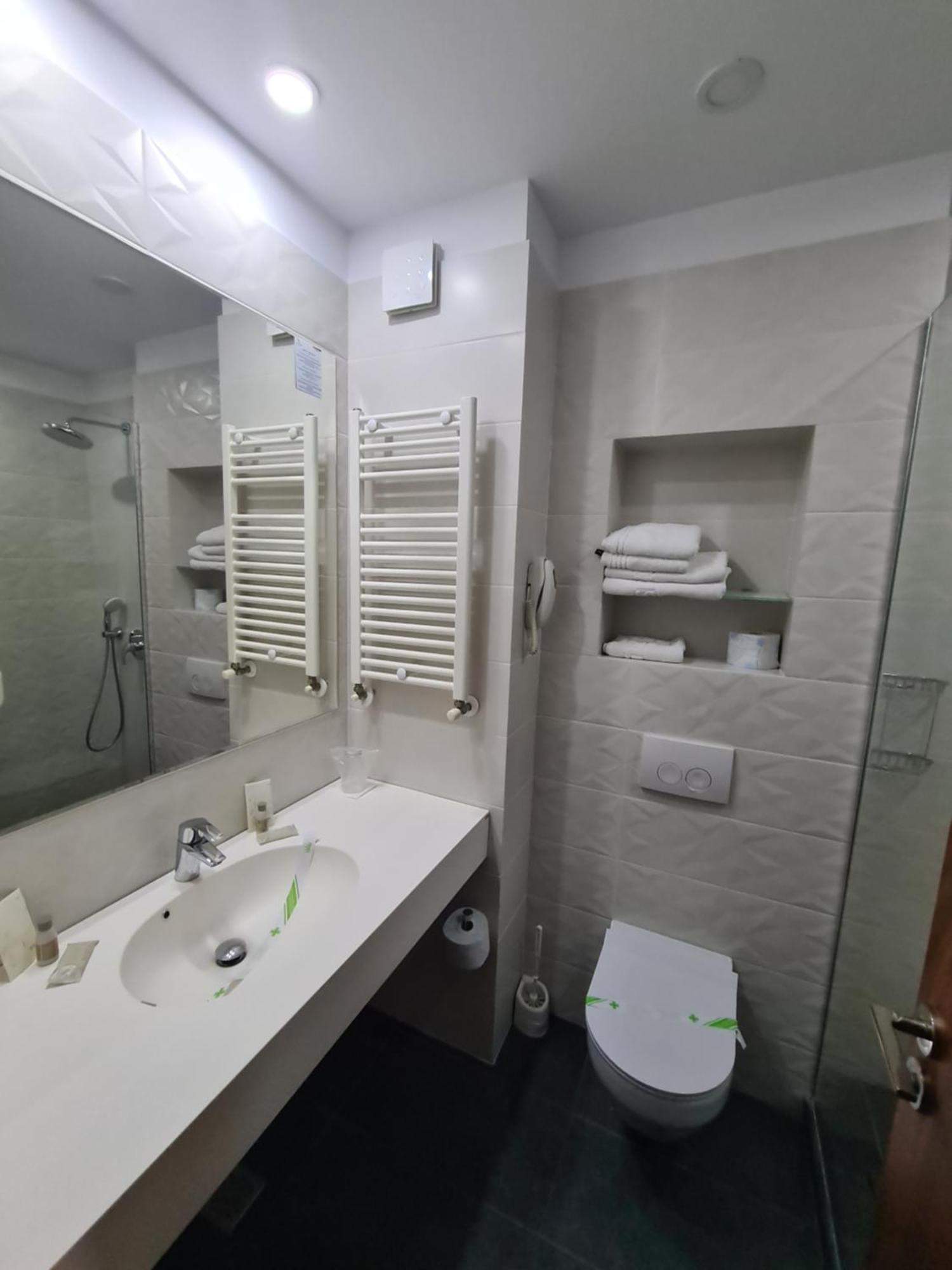 Hotel Comandor ママイア エクステリア 写真